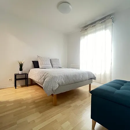Appartement Des Lilas 25Km De Paris Et Disney Pontault-Combault Exterior photo